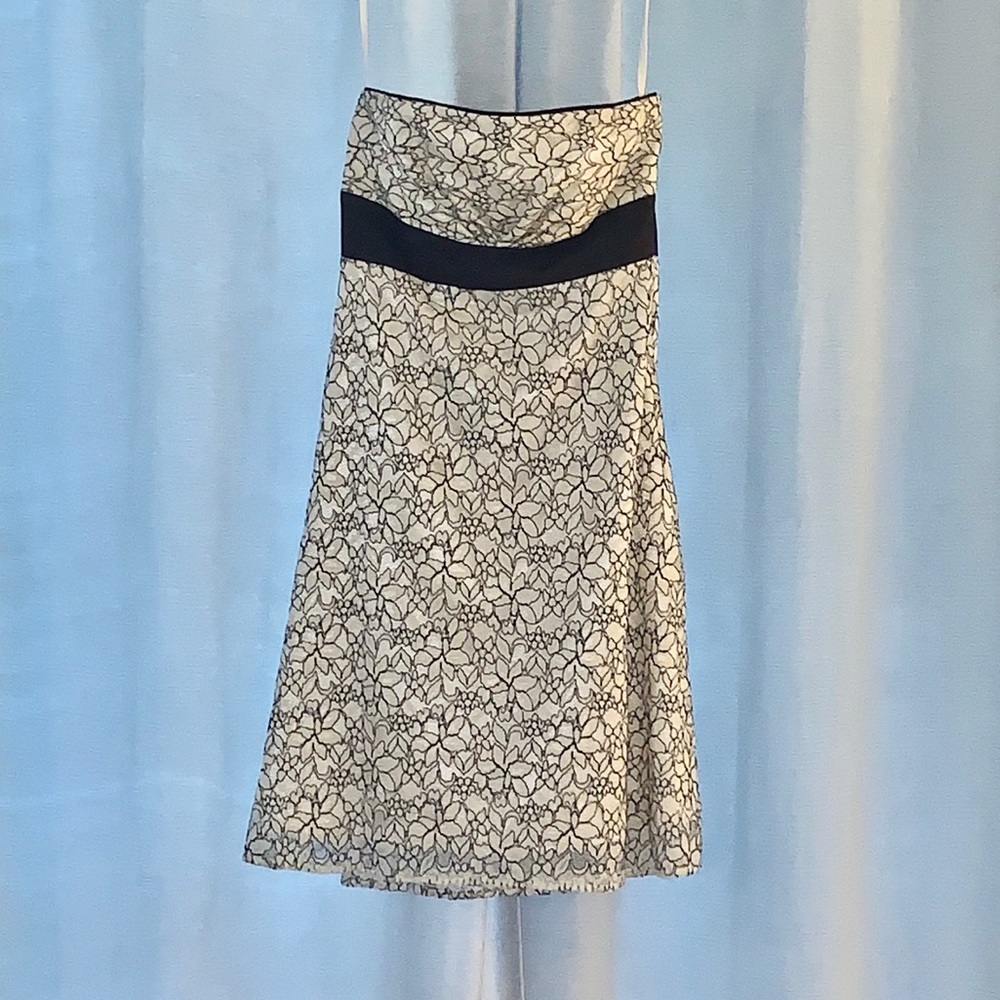 White House Black Market Strapless Dress